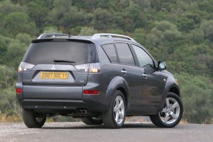 Mitsubishi Outlander 2007 - 2010