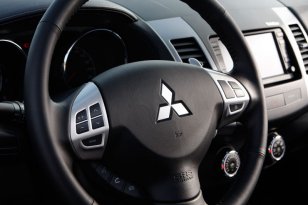 Mitsubishi Outlander 2010 - 2013