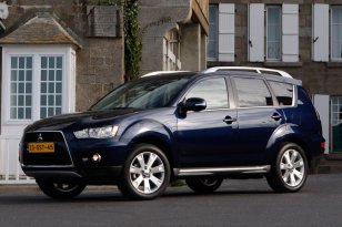 Mitsubishi Outlander 2010 - 2013