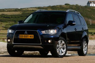Mitsubishi Outlander 2010 - 2013
