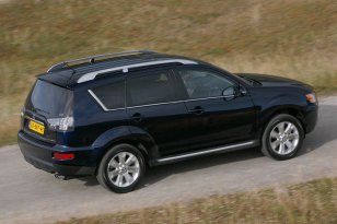 Mitsubishi Outlander 2010 - 2013
