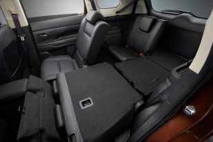 Mitsubishi Outlander 2012