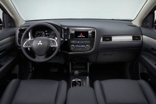 Mitsubishi Outlander 2012