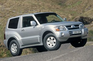 Mitsubishi Pajero Kort