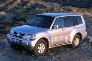 Mitsubishi Pajero 2003 - 2006