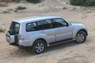 Mitsubishi Pajero 2006