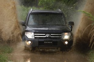 Mitsubishi Pajero 2006