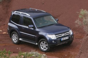 Mitsubishi Pajero 2006