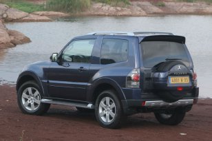 Mitsubishi Pajero 2006