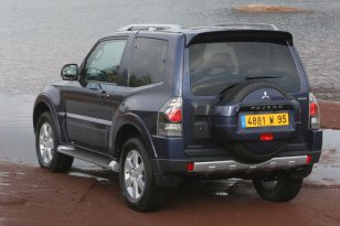 Mitsubishi Pajero 2006