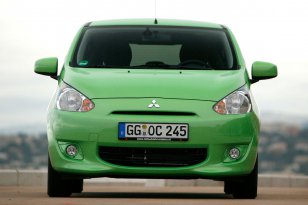 Mitsubishi Space Star 2013