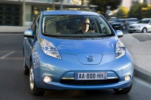 Nissan Leaf 2010 - 2013