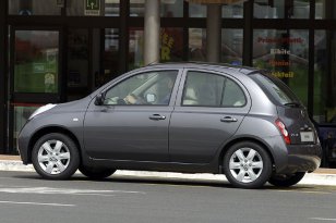 Nissan Micra 2003 - 2005