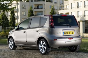 Nissan Note 2009 - 2013