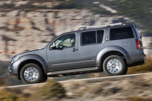 Nissan Pathfinder 2010