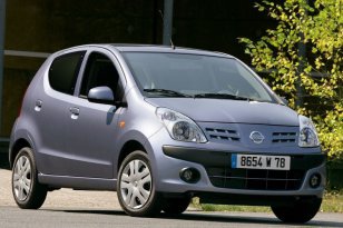 Nissan Pixo