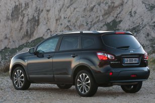 Nissan Qashqai 2010 - 2014