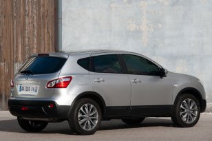 Nissan Qashqai 2010 - 2014