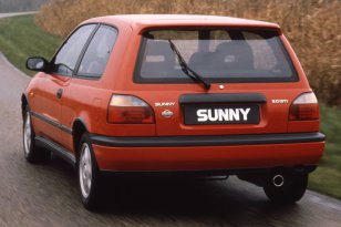 Nissan Sunny 1991 - 1993