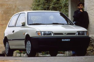Nissan Sunny 1991 - 1993