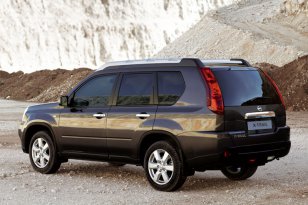 Nissan X-Trail 2010 - 2014