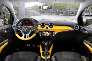 Opel Adam 2013