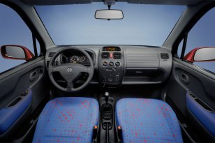 Opel Agila 2000 - 2003