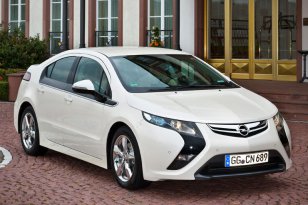 Opel Ampera 2011