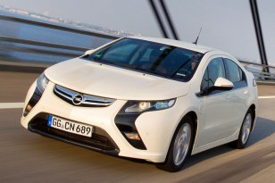 Opel Ampera 2011