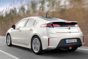 Opel Ampera 2011