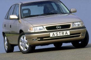 Opel Astra 