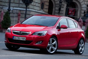 Opel Astra 2009 - 2012