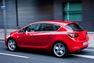 Opel Astra 2009 - 2012