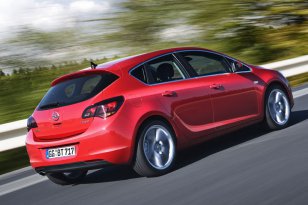 Opel Astra 2009 - 2012
