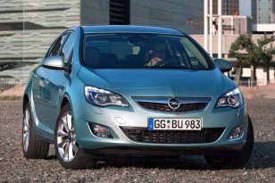 Opel Astra 2009 - 2012