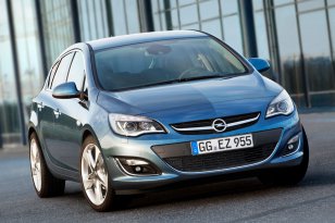 Opel Astra 2012