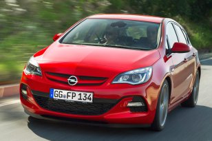 Opel Astra 2012