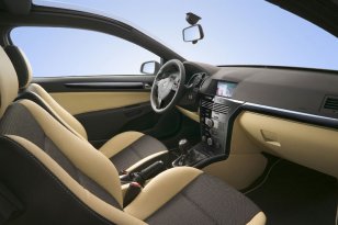 Opel Astra 2005 - 2007