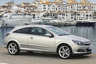 Opel Astra 2005 - 2007