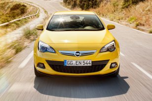 Opel Astra 2012