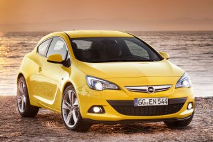 Opel Astra 2012