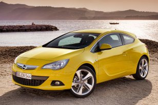 Opel Astra 2012
