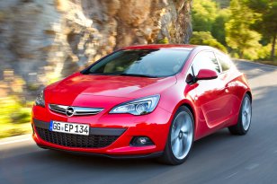 Opel Astra 2012