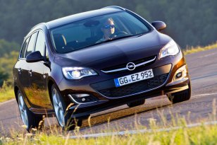Opel Astra 2012
