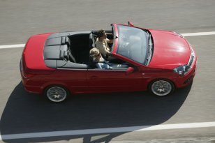 Opel Astra 2006 - 2007