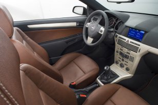 Opel Astra 2006 - 2007