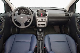 Opel Corsa 2003 - 2006