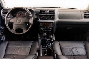 Opel Frontera 1998 - 2004