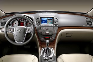 Opel Insignia 2008 - 2013