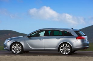 Opel Insignia 2009 - 2013